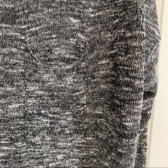 Light Black/Grey H&M Sweater - Picture 5 of 6